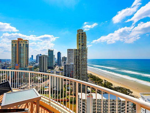 APR Private SUITES MOROC By The Beach - Accommodation Broadbeach 16