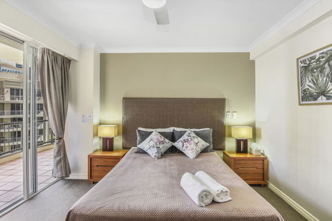 APR Private SUITES MOROC By The Beach - Accommodation Broadbeach 15