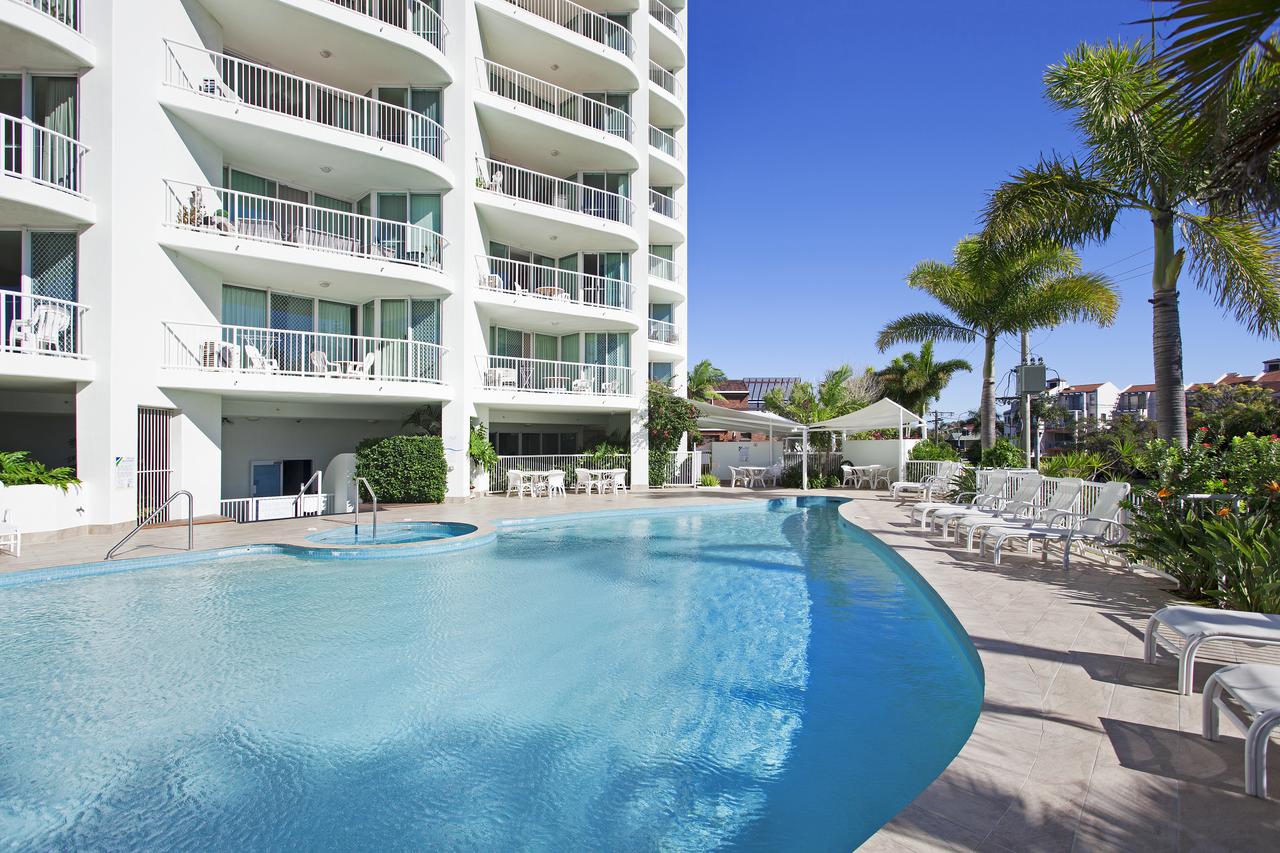 Labrador QLD Accommodation Broadbeach