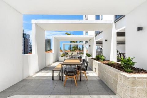 Qube Broadbeach Ocean View Apartments - Accommodation Broadbeach 5