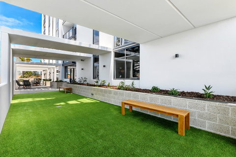 Qube Broadbeach Ocean View Apartments - Accommodation Broadbeach 3