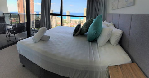 Qube Broadbeach Ocean View Apartments - Accommodation Broadbeach 23