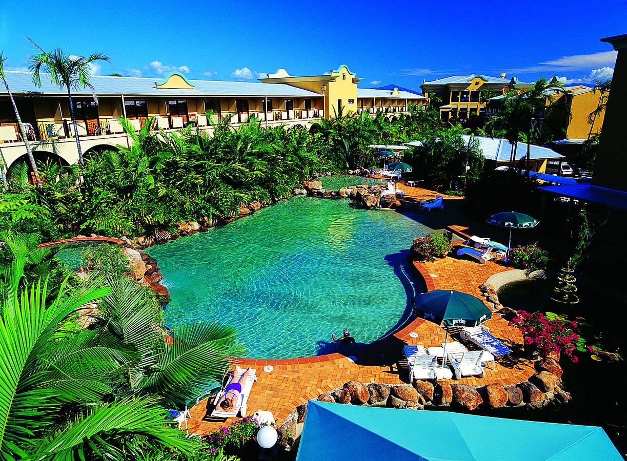 Manunda QLD Accommodation Broadbeach