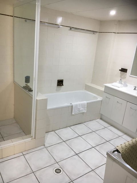 Oceania On Burleigh Beach - Accommodation Broadbeach 37