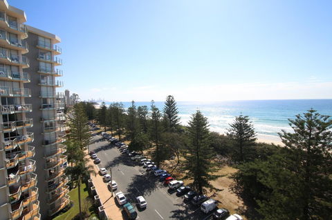 Oceania On Burleigh Beach - Accommodation Broadbeach 24