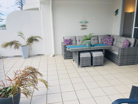 Kirra Beach Apartments - Accommodation Broadbeach 4