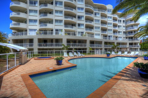 Kirra Beach Apartments - Accommodation Broadbeach 21