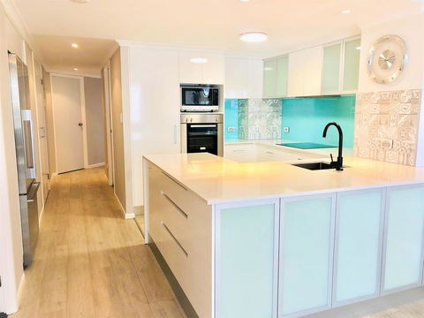 Kirra Beach Apartments - Accommodation Broadbeach 1
