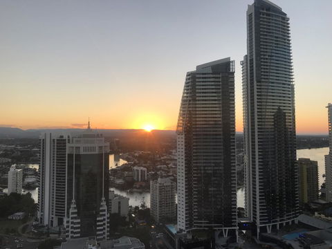 Novotel Surfers Paradise - Accommodation Broadbeach 5
