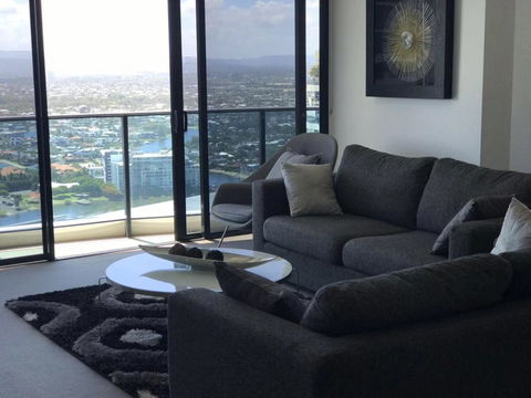 Luxury 3 Bedroom In Heart Of Broadbeach - Accommodation Broadbeach 21