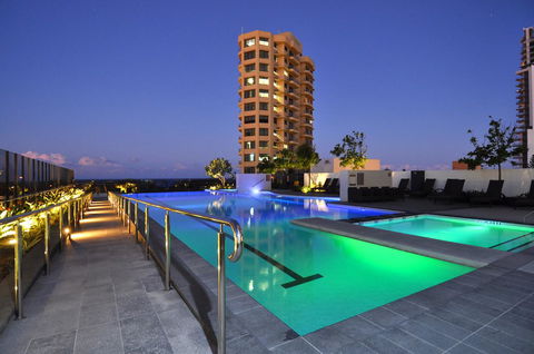 Luxury 3 Bedroom In Heart Of Broadbeach - Accommodation Broadbeach 11