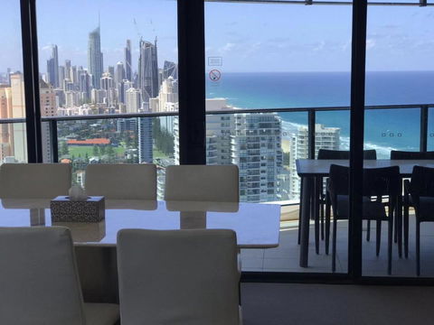 Luxury 3 Bedroom In Heart Of Broadbeach - Accommodation Broadbeach 12