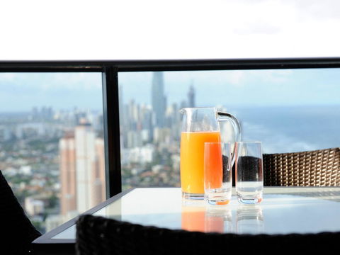 Luxury 3 Bedroom In Heart Of Broadbeach - Accommodation Broadbeach 14