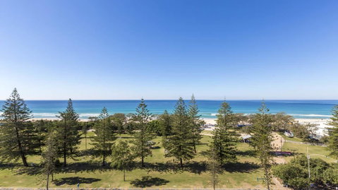 South Pacific Plaza - Official - Accommodation Broadbeach 34