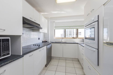 South Pacific Plaza - Official - Accommodation Broadbeach 20