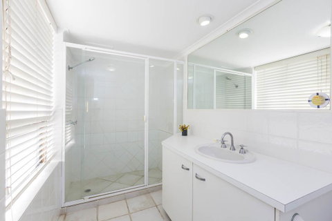 South Pacific Plaza - Official - Accommodation Broadbeach 30