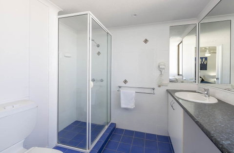 South Pacific Plaza - Official - Accommodation Broadbeach 23