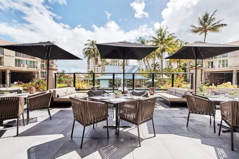 Novotel Cairns Oasis Resort - Accommodation Broadbeach 32