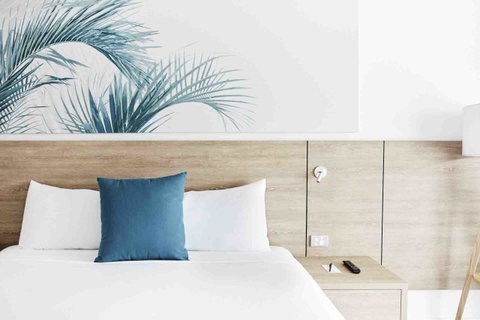 Novotel Cairns Oasis Resort - Accommodation Broadbeach 10