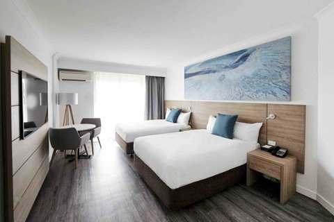 Novotel Cairns Oasis Resort - Accommodation Broadbeach 17