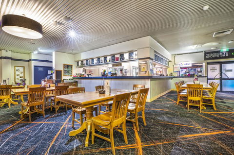 Nightcap At Atherton Hotel - Accommodation Broadbeach 8
