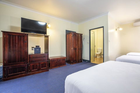 Nightcap At Atherton Hotel - Accommodation Broadbeach 15