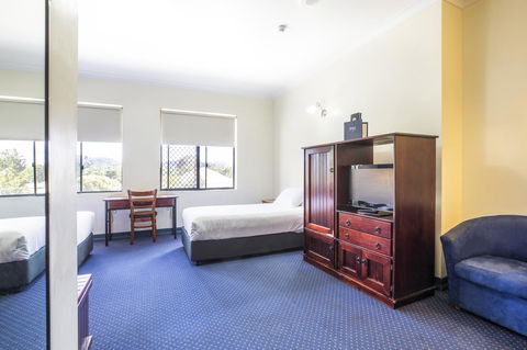 Nightcap At Atherton Hotel - Accommodation Broadbeach 1