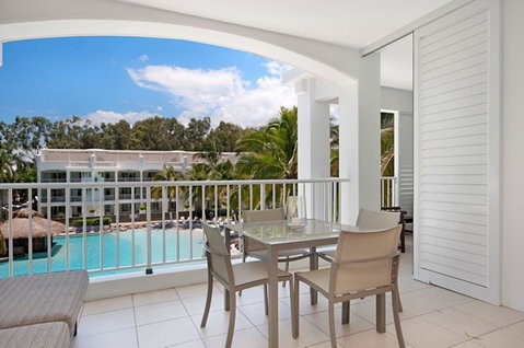 5231 BEACH CLUB PENTHOUSE - Accommodation Broadbeach 3