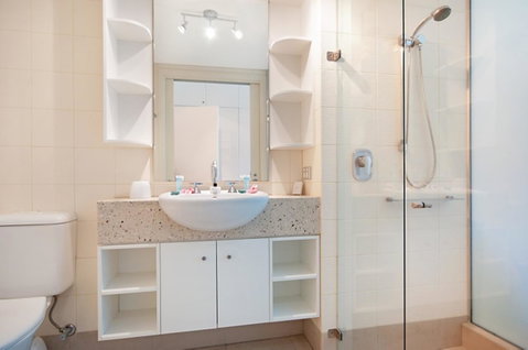 5231 BEACH CLUB PENTHOUSE - Accommodation Broadbeach 9