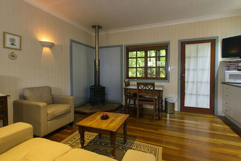 Allumbah Pocket Cottages - Accommodation Broadbeach 30