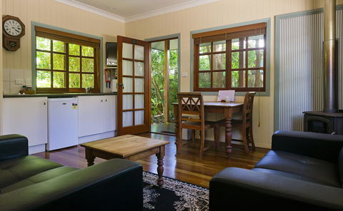 Allumbah Pocket Cottages - Accommodation Broadbeach 29
