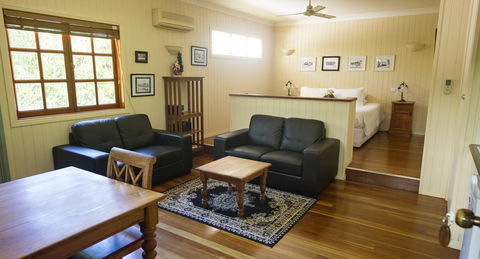 Allumbah Pocket Cottages - Accommodation Broadbeach 26