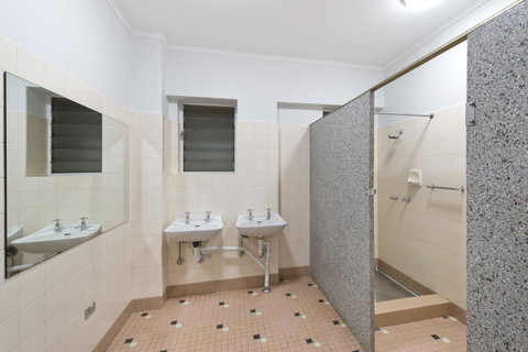 Palm Beach Hotel - Accommodation Broadbeach 25