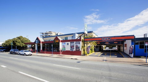 Palm Beach Hotel - Accommodation Broadbeach 6