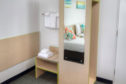 Palm Beach Hotel - Accommodation Broadbeach 17