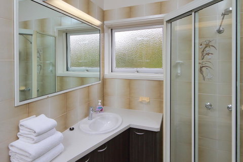 Palm Beach Hotel - Accommodation Broadbeach 3