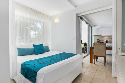 Palm Cove Beach Apartment - Accommodation Broadbeach 11