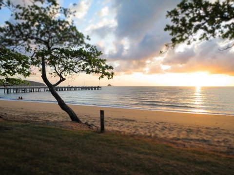 Palm Cove Beach Apartment - Accommodation Broadbeach 26