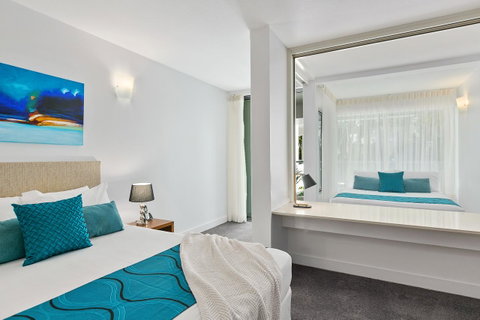 Palm Cove Beach Apartment - Accommodation Broadbeach 16