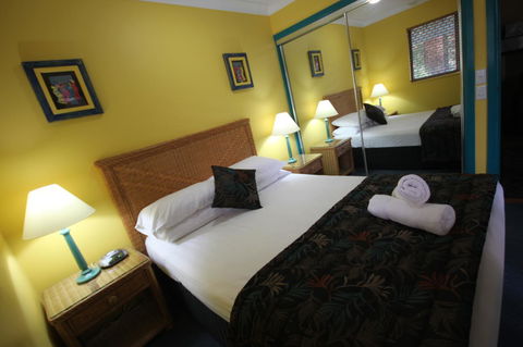 Aruba Beach Resort - Accommodation Broadbeach 1