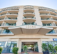Central Cosmo Apartment Hotel - Accommodation Broadbeach