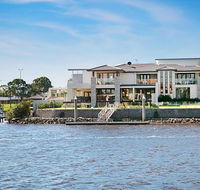 Riverfront Dream - Accommodation Broadbeach