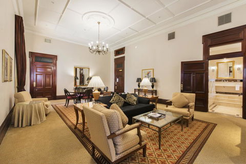 Treasury Brisbane - Accommodation Broadbeach 44