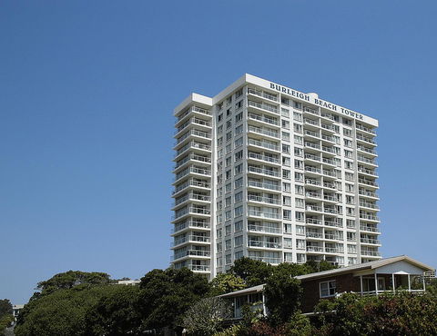 Burleigh Beach Tower - Accommodation Broadbeach 4