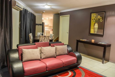 Atricom - Accommodation Broadbeach 0