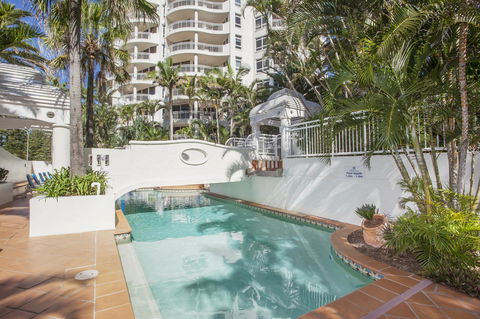 ULTIQA Burleigh Mediterranean Resort - Accommodation Broadbeach 16
