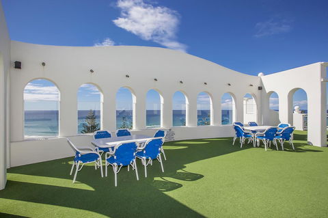 ULTIQA Burleigh Mediterranean Resort - Accommodation Broadbeach 25