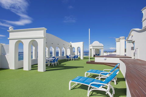 ULTIQA Burleigh Mediterranean Resort - Accommodation Broadbeach 26