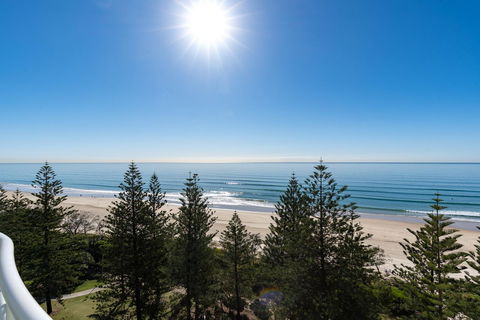 ULTIQA Burleigh Mediterranean Resort - Accommodation Broadbeach 15