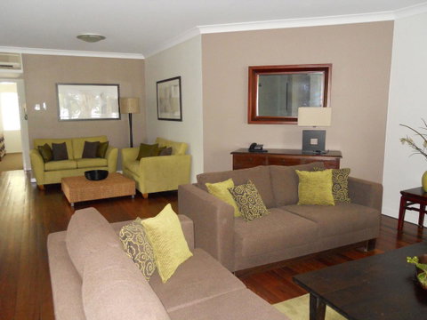 BeachView Apartments At Villa Paradiso - Accommodation Broadbeach 35